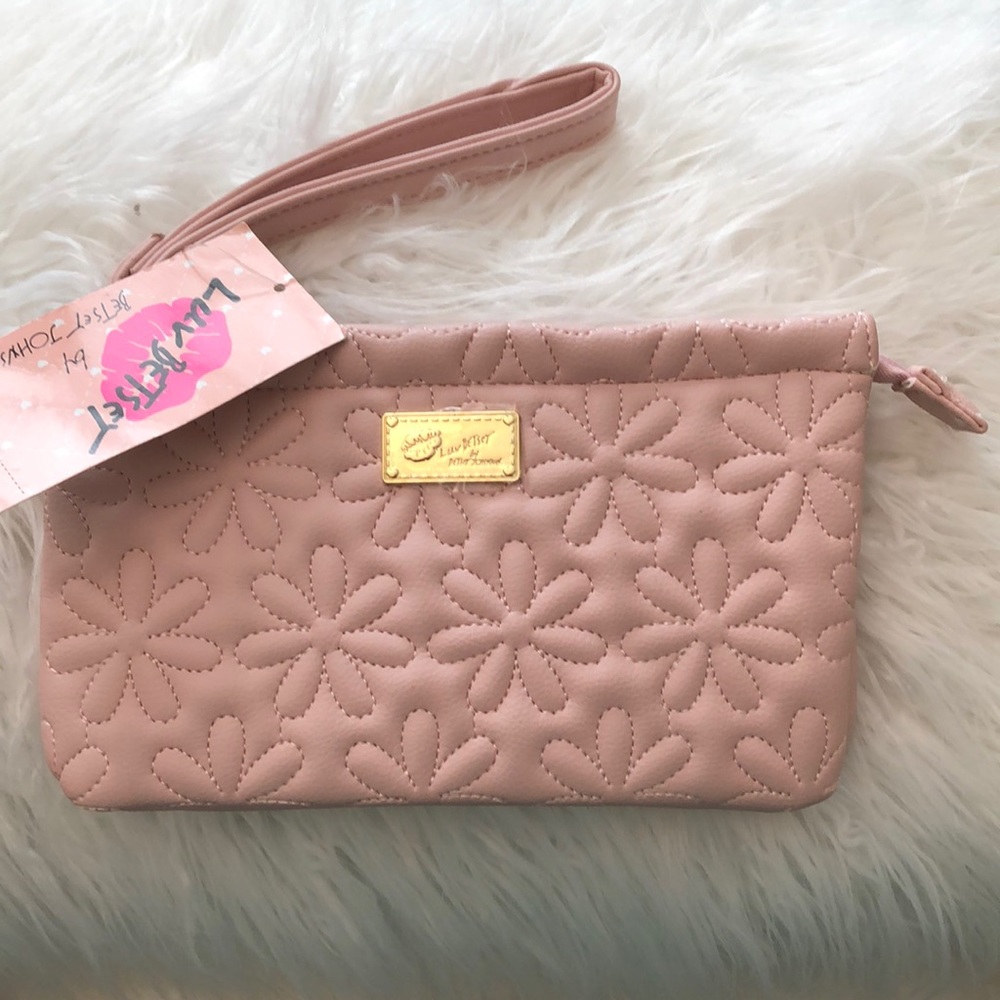 New Women’s Luv Betsey by Betsey Johnson Wallet